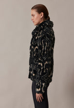 Lade das Bild in den Galerie-Viewer, Damen Kunstfelljacke